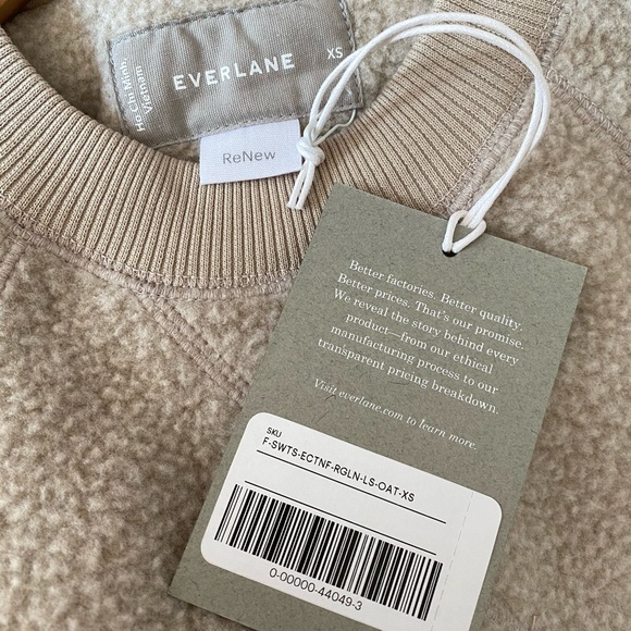 Everlane Sweaters - Everlane The ReNew Fleece Raglan Sweatshirt